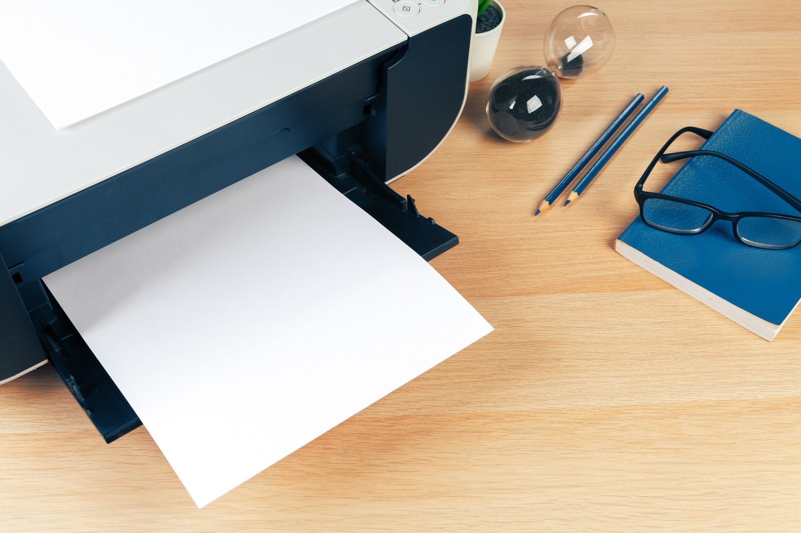 Testseite kommt aus einem Drucker heraus